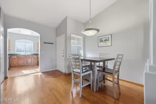 Photo #3: 6994698 Listing 