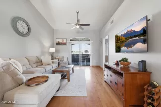 Photo #4: 6994698 Listing 