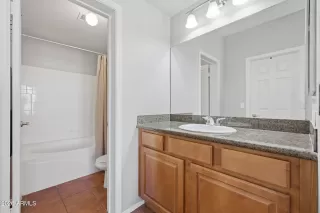 Photo #6: 6994698 Listing 