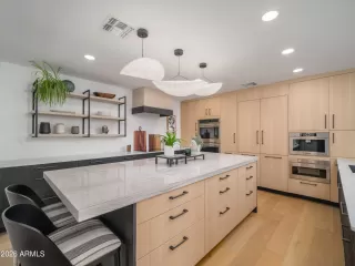 Photo #5: 6994903 Listing 