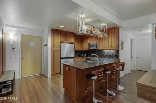 Photo #1: 6994989 Listing 