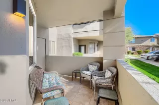 Photo #4: 6995064 Listing