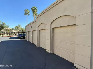 Photo #5: 6995064 Listing