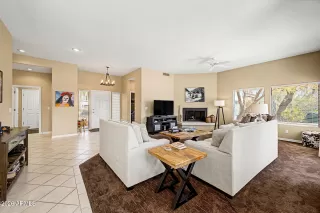 Photo #6: 6995156 Listing 