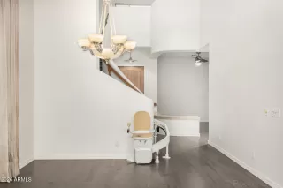 Photo #5: 6995176 Listing 