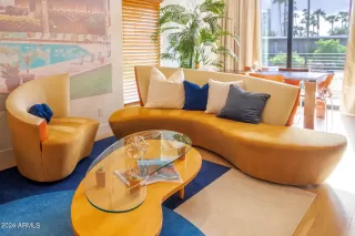 Photo #5: 6995241 Listing