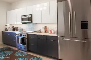 Photo #6: 6995241 Listing