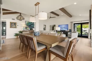 Photo #3: 6995340 Listing