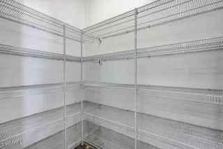 Photo #5: 6995416 Listing