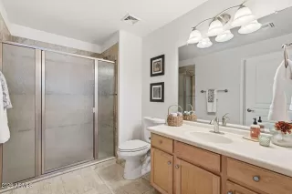 Photo #6: 6995416 Listing