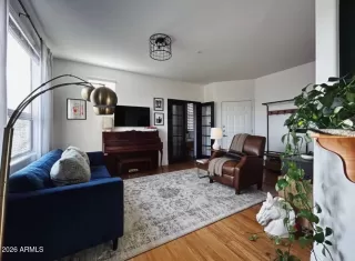 Photo #2: 6995418 Listing 