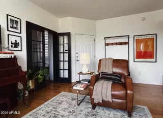 Photo #3: 6995418 Listing 