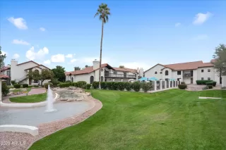 Photo #4: 6995523 Listing