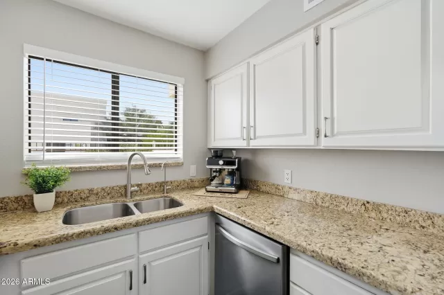 MLS: 6995687 Condo For Sale