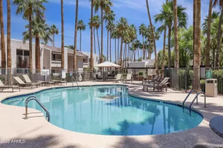 Primary Photo for MLS#: 6995819