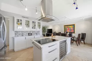 Photo #5: 6995821 Listing 