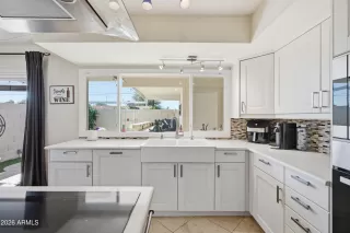 Photo #6: 6995821 Listing 