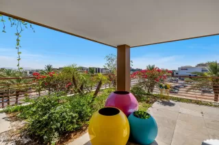 Photo #6: 6995848 Listing