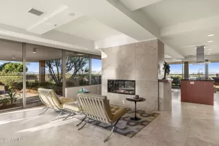 Photo #6: 6995868 Listing 