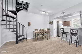 Photo #3: 6995869 Listing 