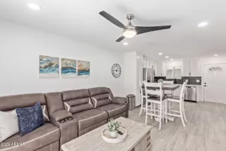 Photo #4: 6996115 Listing 