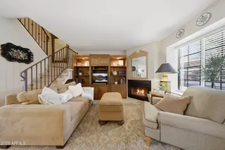 Photo #6: 6996405 Listing 