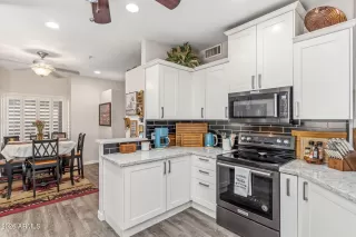 Photo #4: 6996634 Listing 