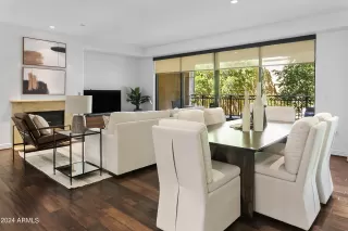 Photo #2: 6996822 Listing 