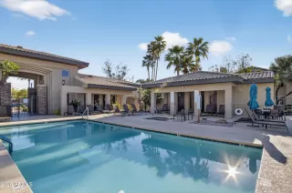 Photo #5: 6996845 Listing 