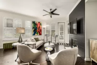 Primary Photo for MLS#: 6996852