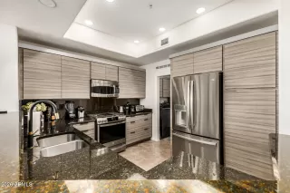 Photo #4: 6996852 Listing 