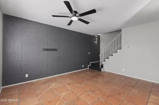 Photo #6: 6996972 Listing 