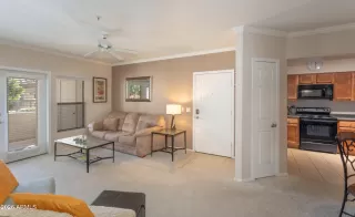 Photo #1: 6997242 Listing 