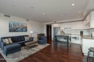 Photo #3: 6997315 Listing 