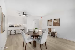 Photo #5: 6997347 Listing 