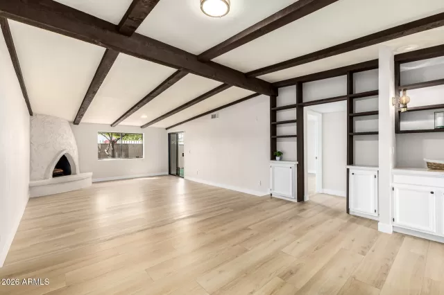 MLS: 6997383 Condo For Sale