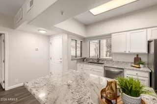 Photo #4: 6997864 Listing 