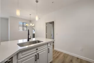 Photo #3: 6997898 Listing 