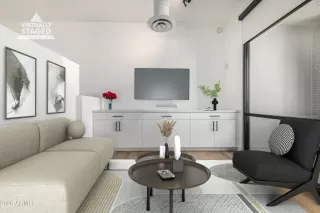 Photo #2: 6997901 Listing 