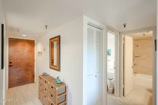 Photo #1: 6997911 Listing 