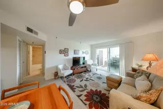 Photo #6: 6997911 Listing 