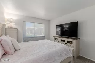 Photo #6: 6997917 Listing 