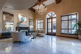 Photo #3: 6998010 Listing