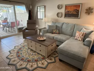 Photo #2: 6998301 Listing