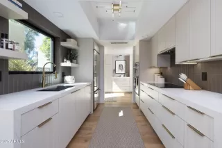 Photo #3: 6998476 Listing 