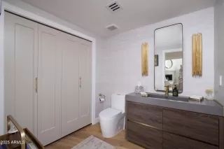 Photo #6: 6998476 Listing 