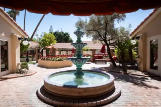 Photo #3: 6998524 Listing