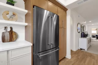 Photo #3: 6998564 Listing