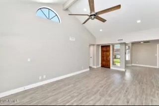 Photo #1: 6998778 Listing 