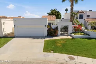 Photo #2: 6998817 Listing